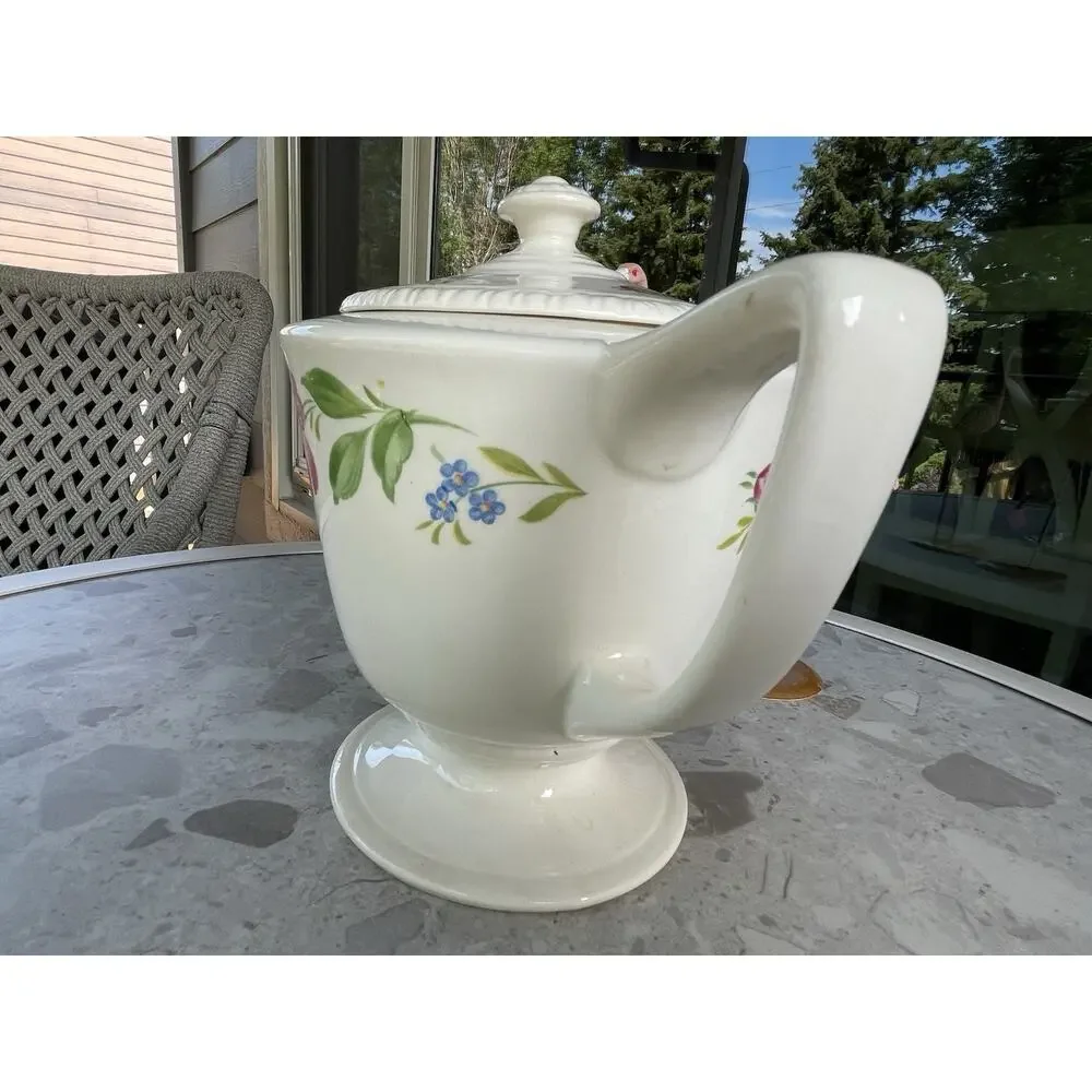 Homer Laughlin Purple Rose Liberty 6 Cup Teapot